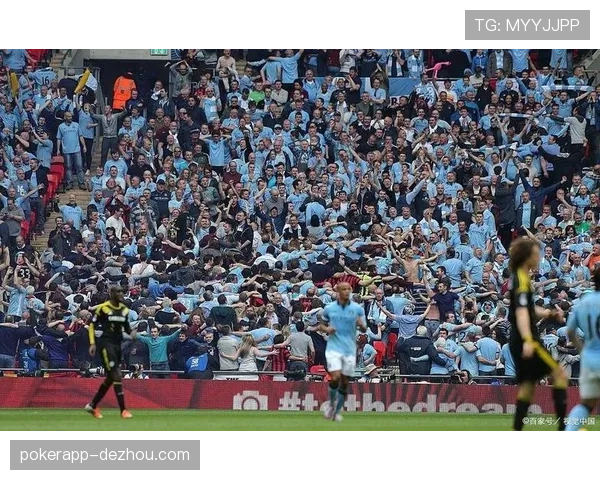 托万点球命中，朗斯五球大胜巴黎FC展现恐怖效率